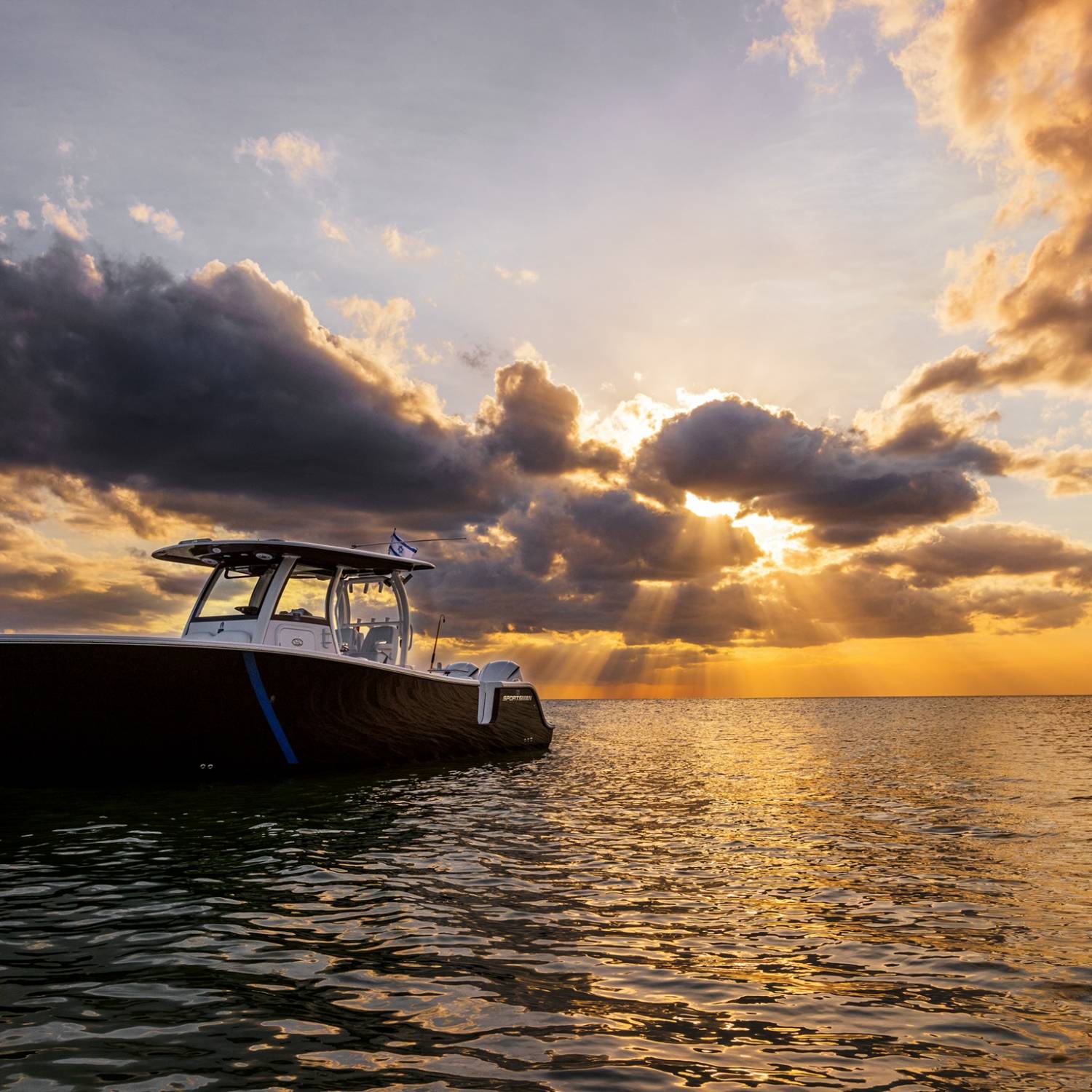 Title: Hanging out at the beach - On board their Sportsman Open 302 Center Console - Location: Naples fl. Participating in the Photo Contest #SportsmanAugust2021