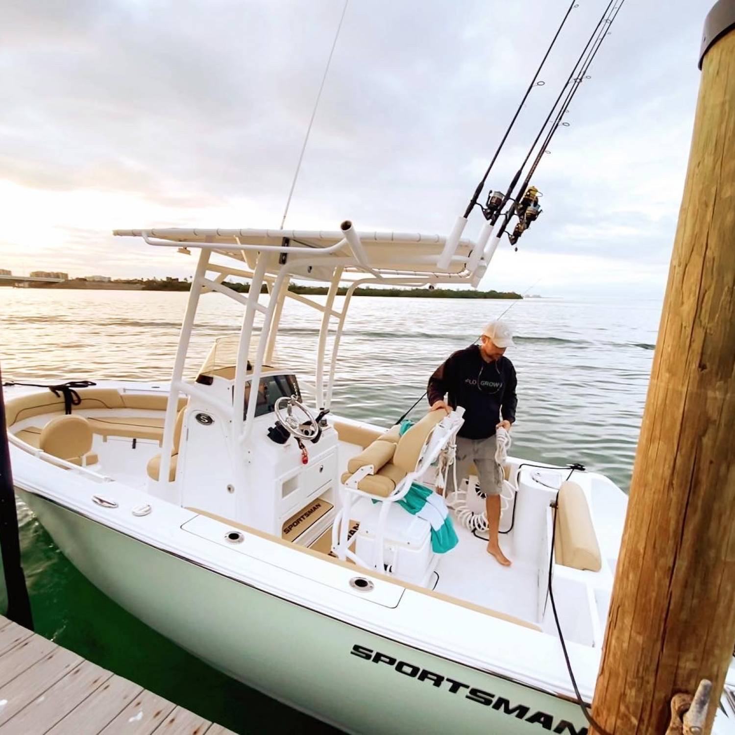 Title: When your wife forgets about date night… - On board their Sportsman Open 212 Center Console - Location: Sarasota. Participating in the Photo Contest #SportsmanDecember