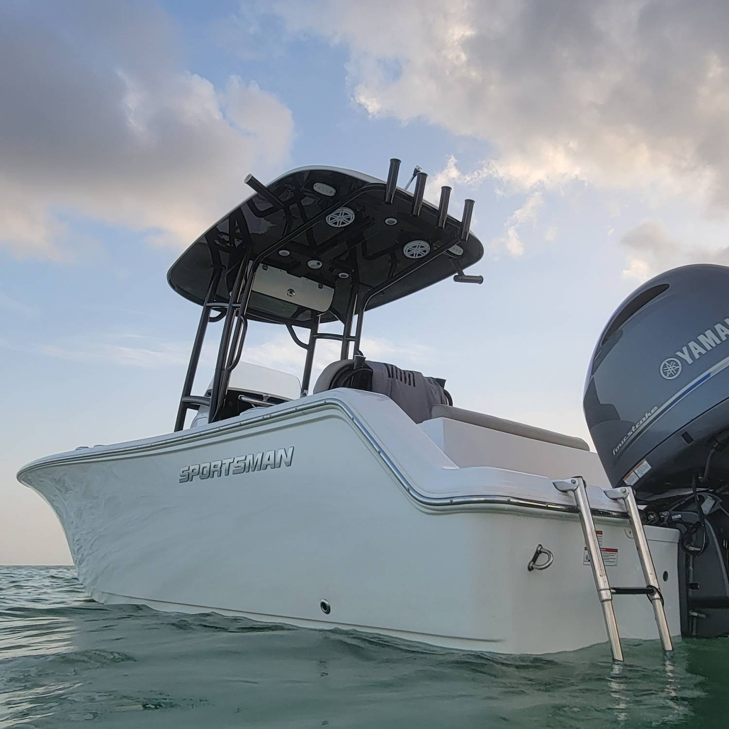 Title: Beach time - On board their Sportsman Open 212 Center Console - Location: Bahia honda. Participating in the Photo Contest #SportsmanSeptember2021