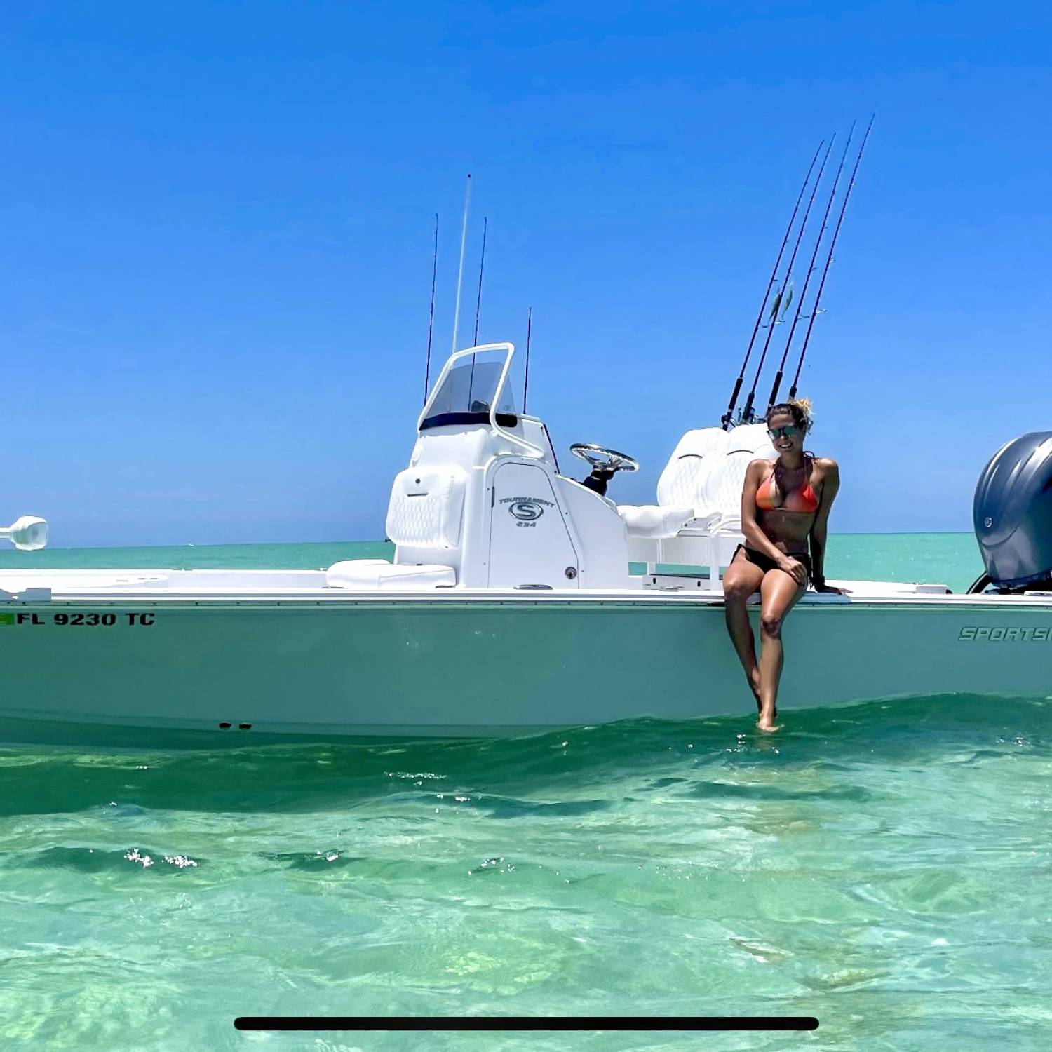 Title: Island Hopping - On board their Sportsman Tournament 234 Bay Boat - Location: Anclote Key. Participating in the Photo Contest #SportsmanJune