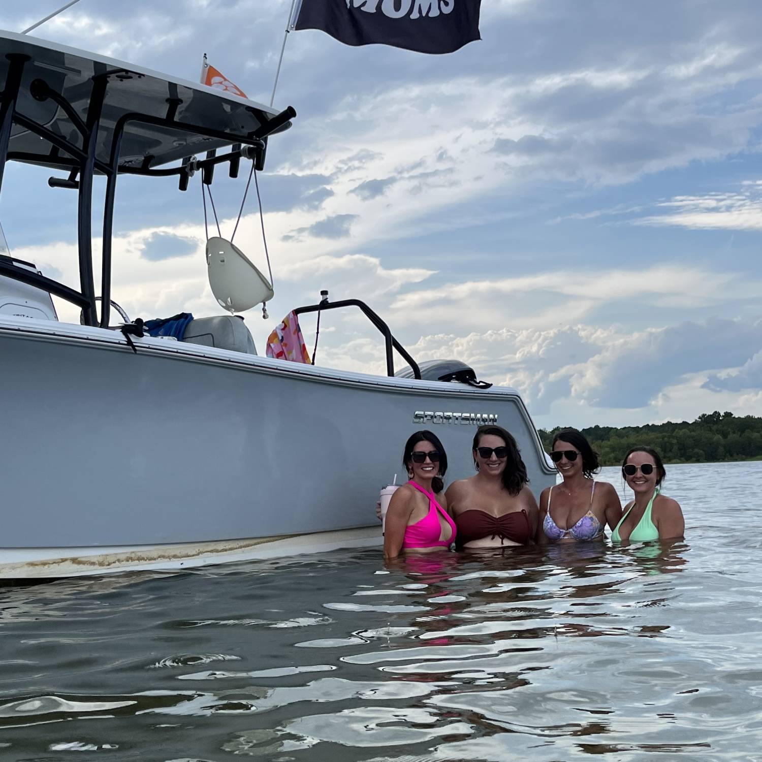 Title: Sand bar - On board their Sportsman Heritage 231 Center Console - Location: Potato creek  South Carolina. Participating in the Photo Contest #SportsmanDecember2023