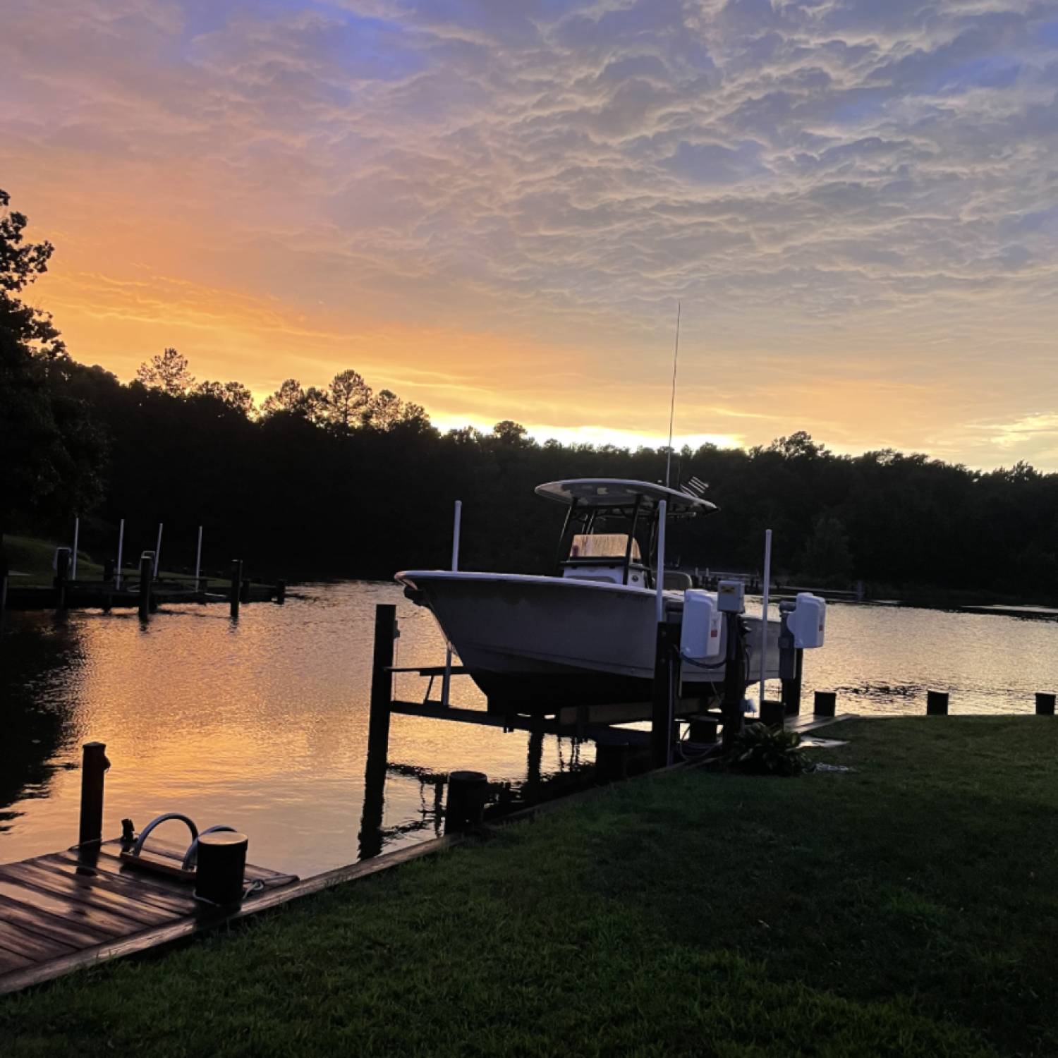 Our 2018 242 open on the lift in Oceans Pines.