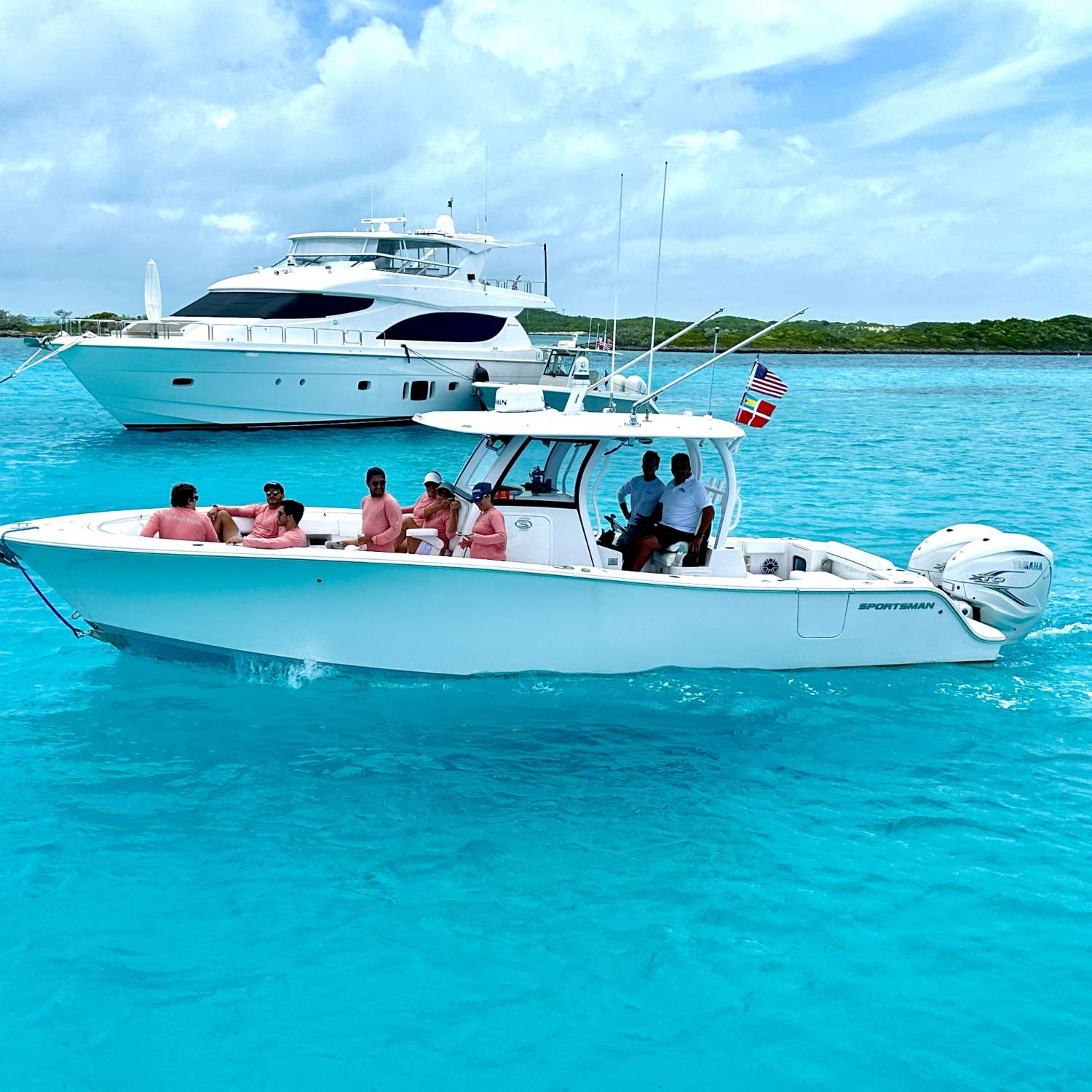 Title: Family time - On board their Sportsman Open 322 Center Console - Location: Cambridge park Bahamas. Participating in the Photo Contest #SportsmanJuly2023