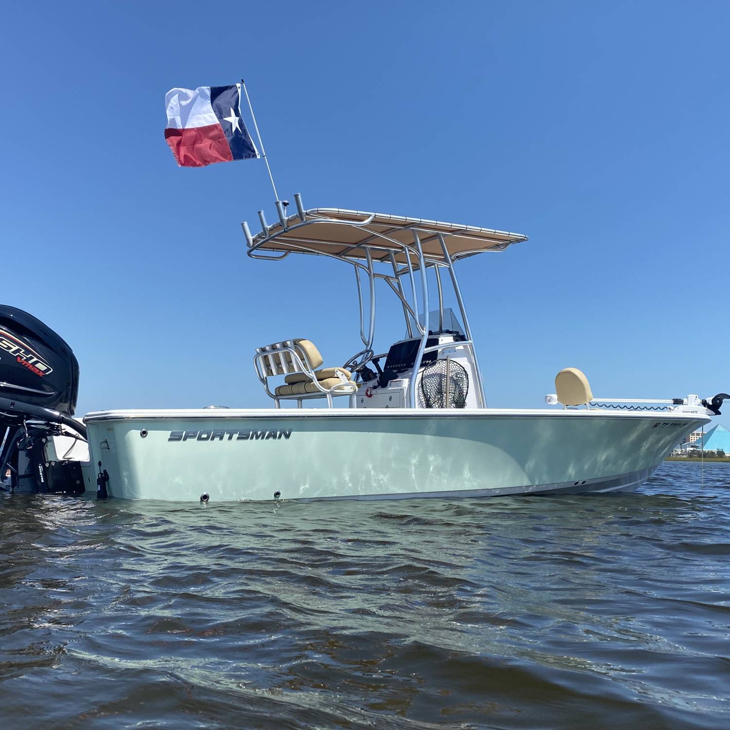 Title: Galveston Sandbar - On board their Sportsman Masters 227 Bay Boat - Location: Galveston TX. Participating in the Photo Contest #SportsmanSeptember2023