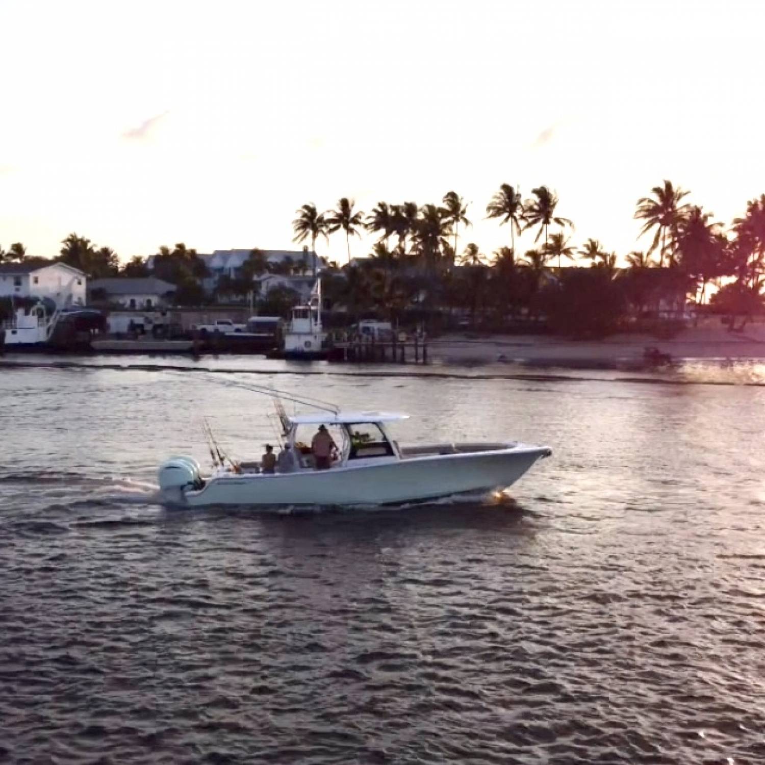 Sportsman 352 Exiting Hillsboro inlet on a Fishing voyage.