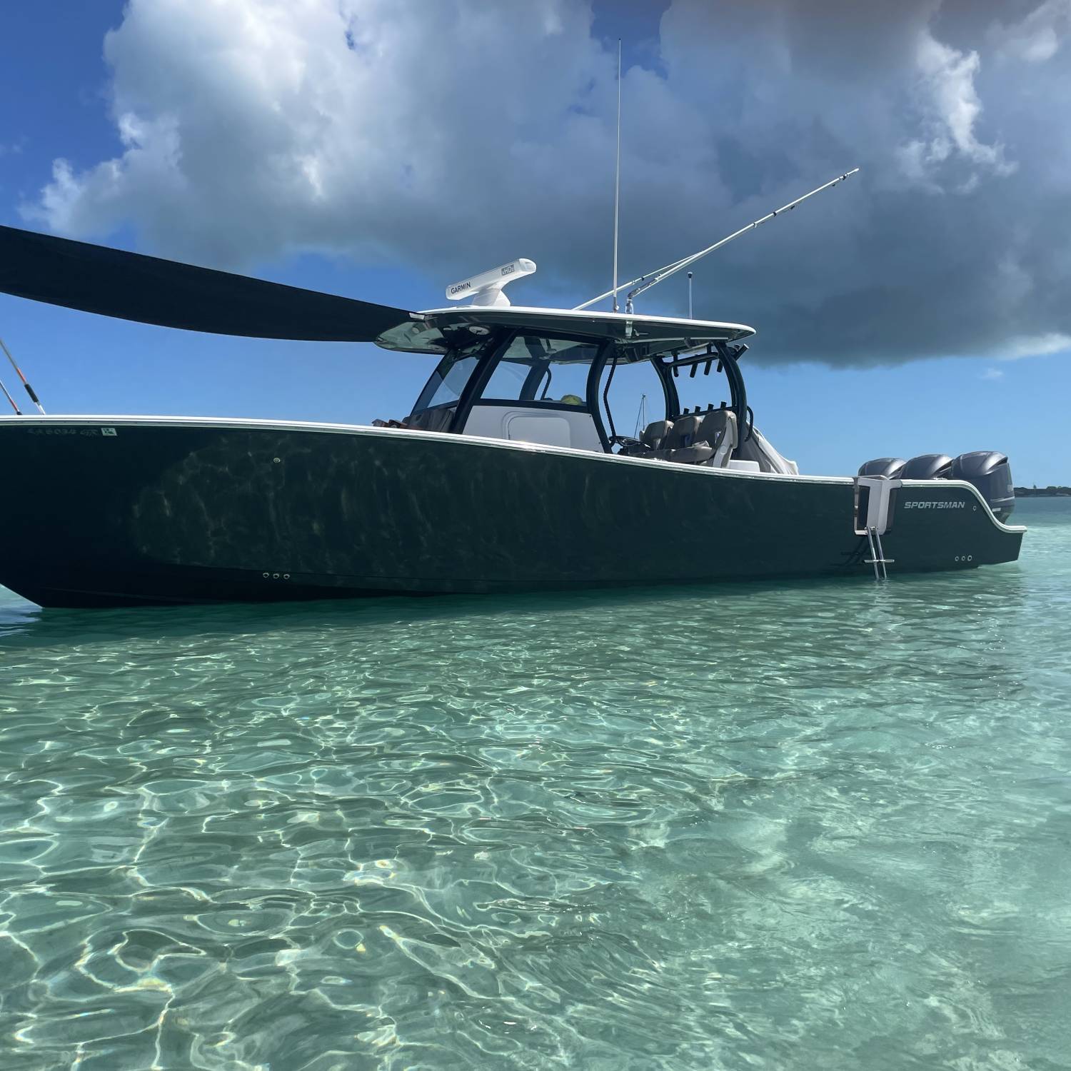 Drove our 352 from South Louisiana to exuma Bahamas 1500 miles. Dry and smooth ride! Love our boat!