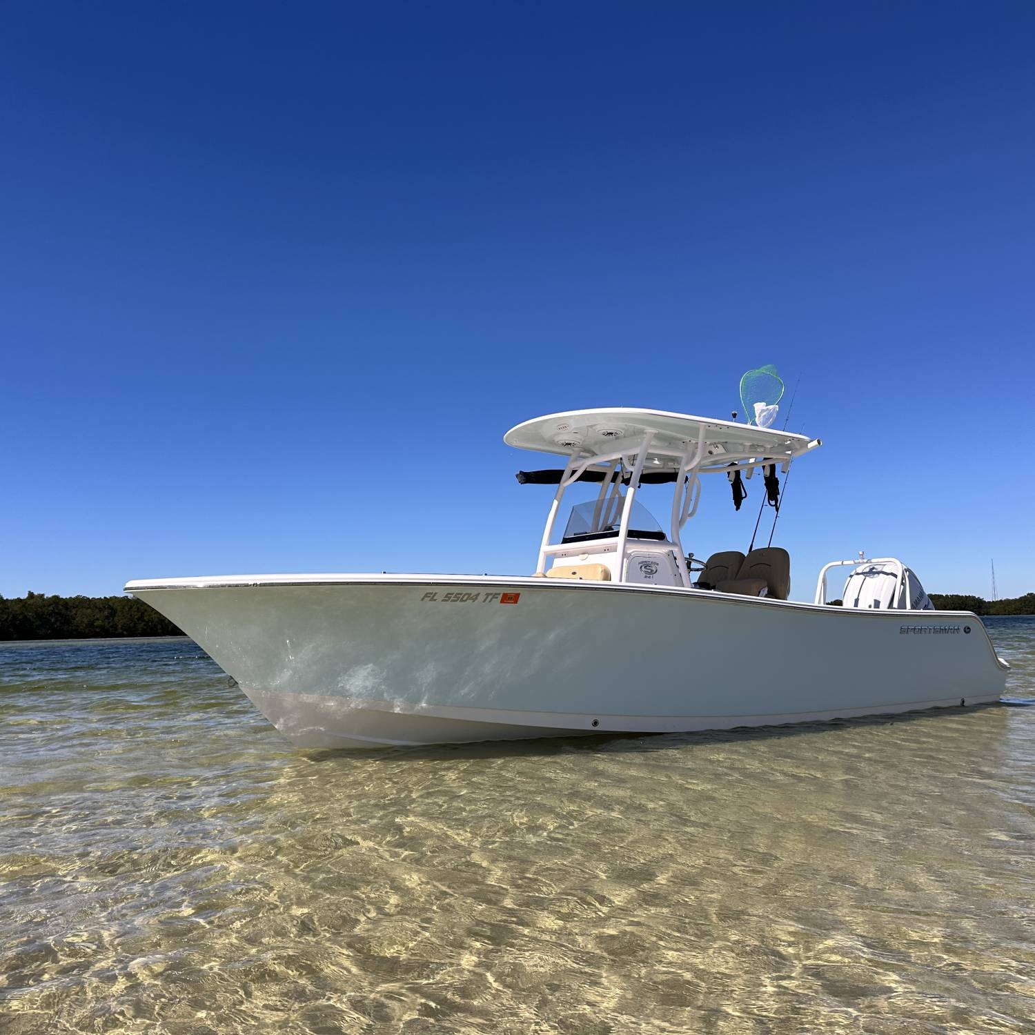 Think your 24-ft Sportsman needs deep water? Think again, it’ll float in just 6 inches.